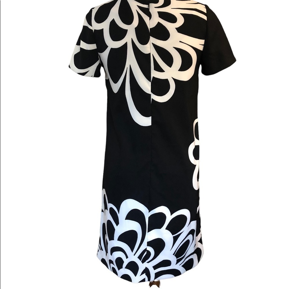 Black and White Floral Shift Dress by AB Studio - Picture 5 of 13